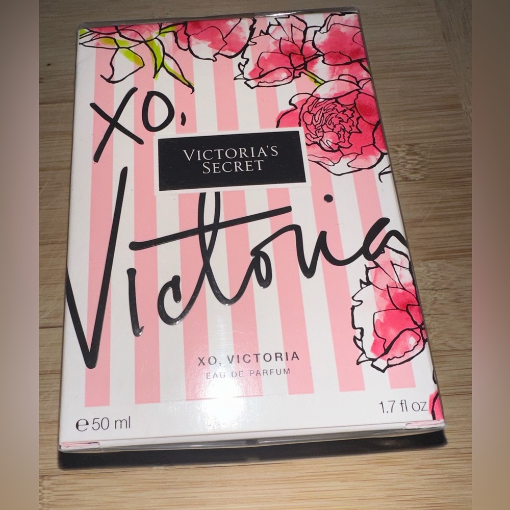 PRICE IS FIRM- XO Victoria 1.7 fluid ounces